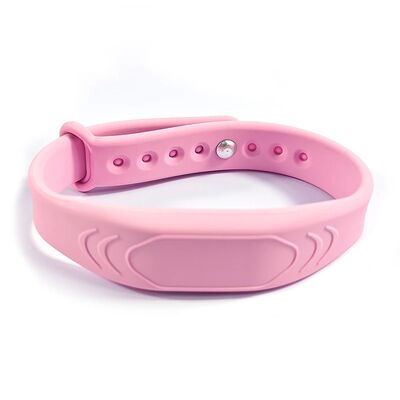 Großhandel Custom Color Logo NFC NTAG 213 NFC Armband MINI Tag Ticket Weiches RFID Silikon Armband für Spot Event ID