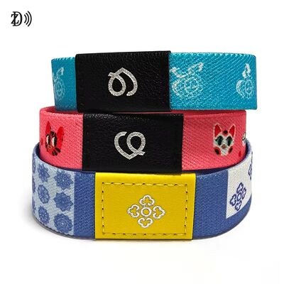 Individuelles elastisches Armband RFID 13,56 MHz NFC Strapazierfähiges Gummimaterial mit Polyester-Elastik für Zugangskontrolle